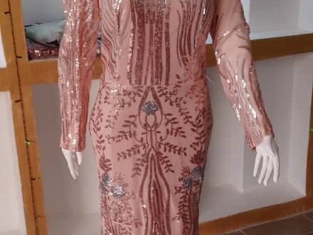 Différentes Robes, Tout Autre, Conakry