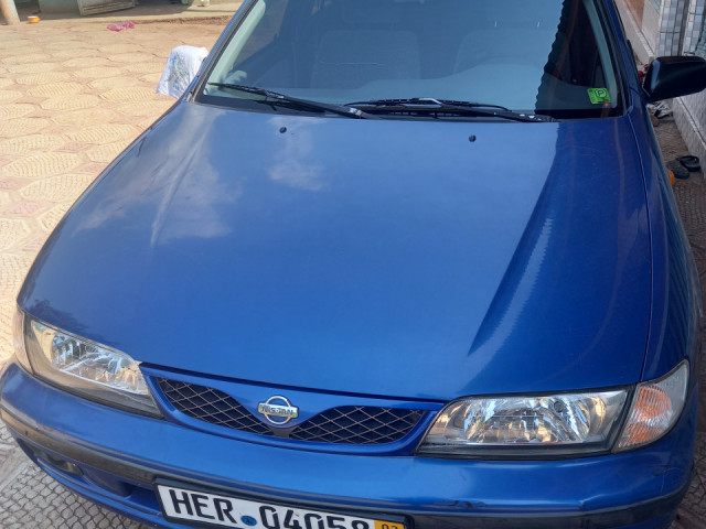 Nissan Almera, Voitures, Conakry
