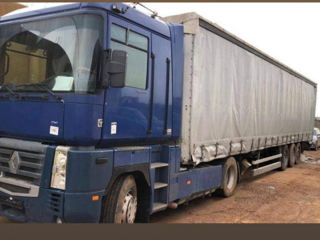 Renault Magnum, Camions - Autobus, Conakry