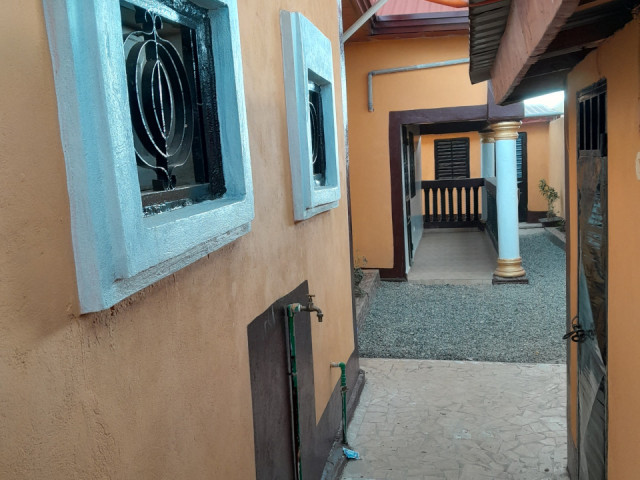 Maison à Conakry, Maisons, Coyah