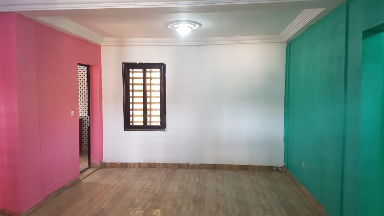 Différents Appartements à Lambanyi, Appartements, Conakry
