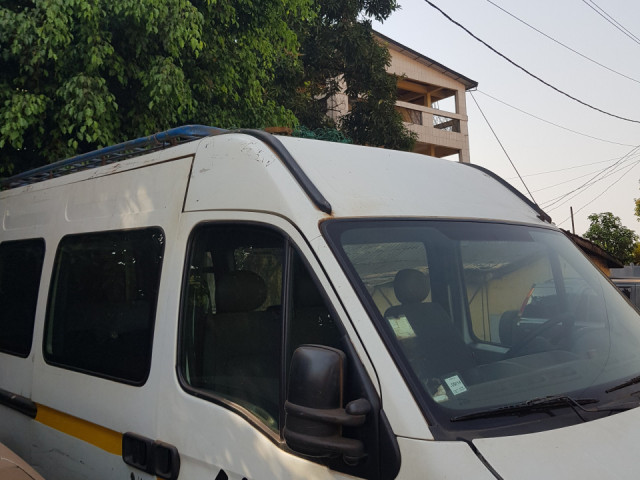 Peugeot Boxer, Camions - Autobus, Conakry