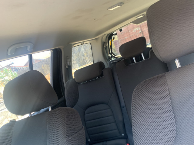 Nissan Pathfinder, Voitures, Conakry