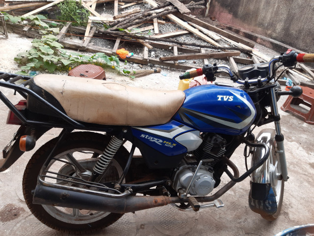 Moto TVS 125, Motos - Scooters, Conakry
