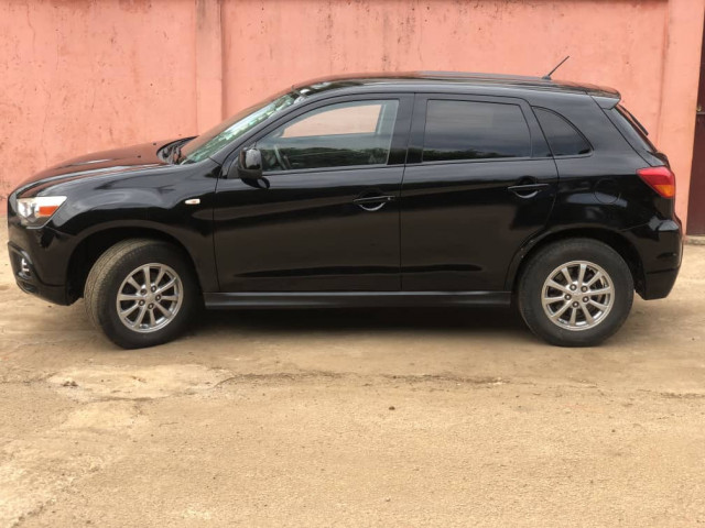 Mitsubishi RVR, Voitures, Conakry
