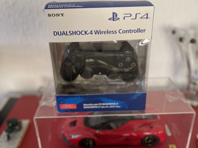 Différentes Manettes Sony PlayStation 4, Jeux Vidéo - Consoles, Conakry