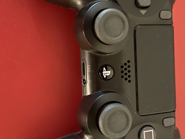 Différentes Manette Sony PlayStation 4, Jeux Vidéo - Consoles, Conakry