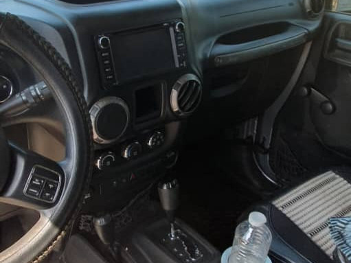 Jeep Wrangler, Voitures, Conakry