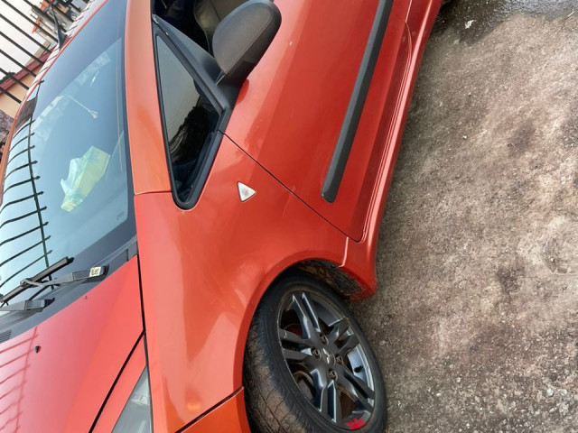 Mitsubishi Colt, Voitures, Conakry