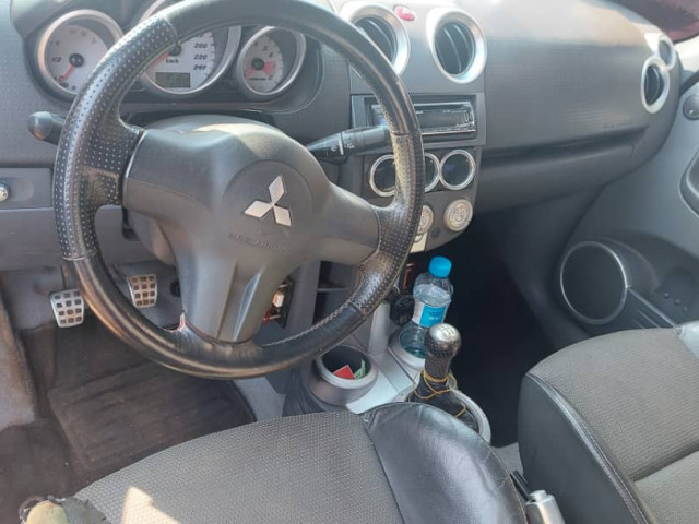 Mitsubishi Colt, Voitures, Conakry