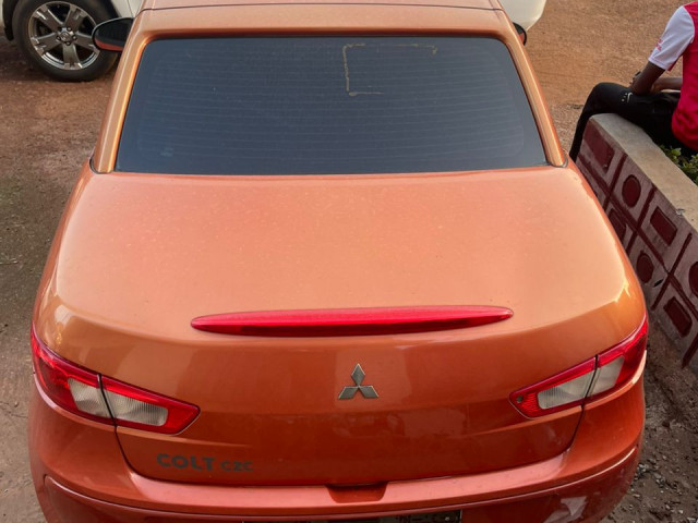 Mitsubishi Colt, Voitures, Conakry