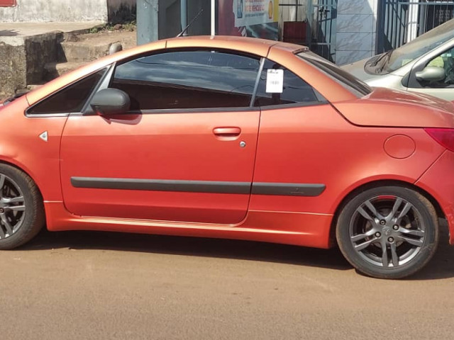 Mitsubishi Colt, Voitures, Conakry