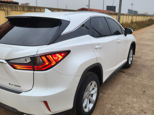 Lexus RX, Voitures, Conakry