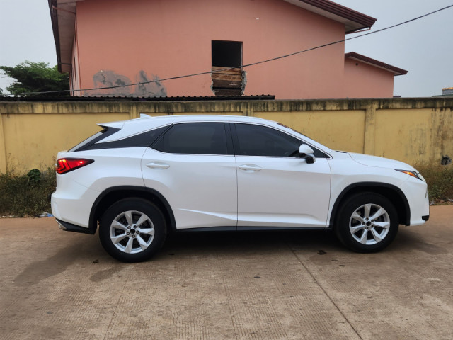 Lexus RX, Voitures, Conakry
