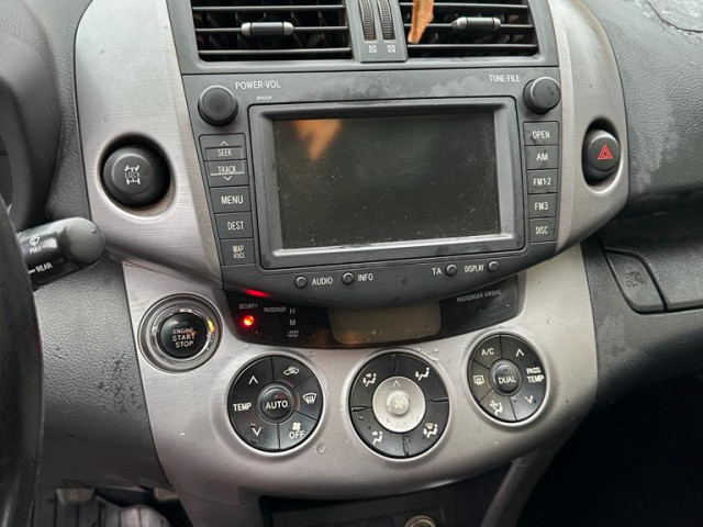 Toyota RAV4, Voitures, Conakry