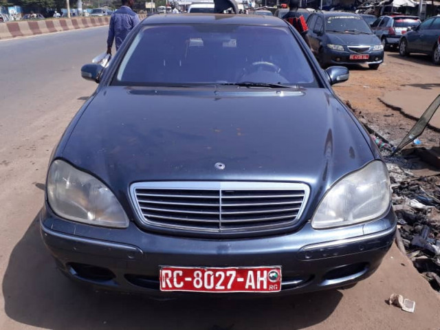 Mercedes-Benz Class S, Voitures, Conakry