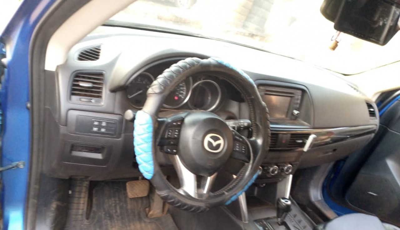 Mazda CX-5, Voitures, Conakry
