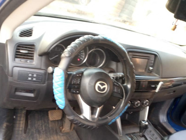 Mazda CX-5, Voitures, Conakry