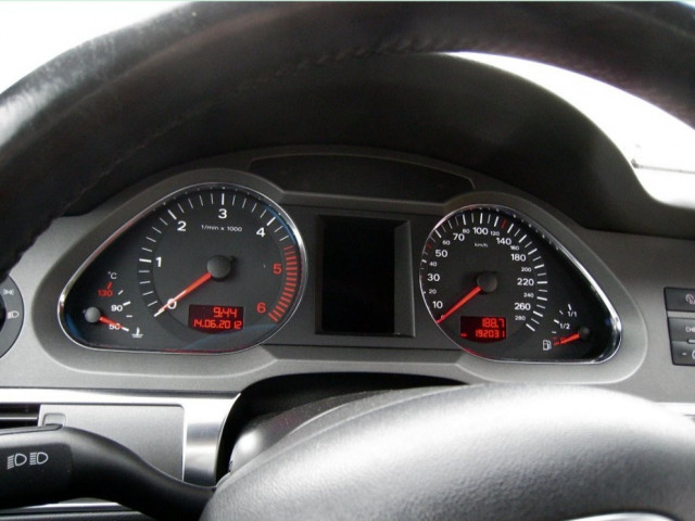 Audi A6, Voitures, Conakry