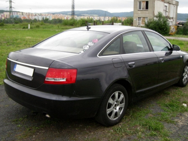 Audi A6, Voitures, Conakry