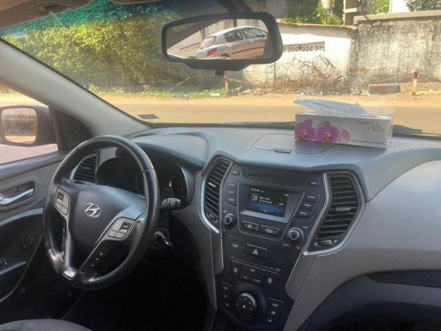 Hyundai Santa Fe, Voitures, Conakry