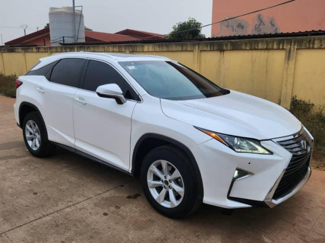 Lexus RX 350, Voitures, Conakry
