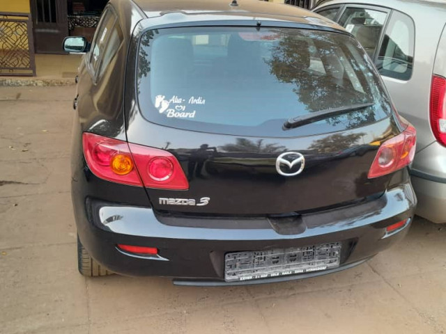 Mazda 3, Voitures, Conakry