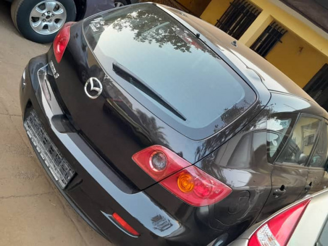 Mazda 3, Voitures, Conakry