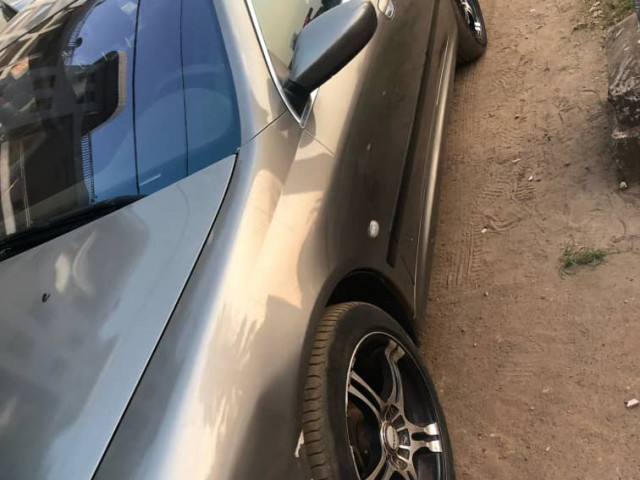 Peugeot 607, Voitures, Conakry
