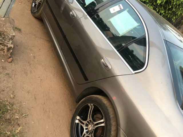 Peugeot 607, Voitures, Conakry