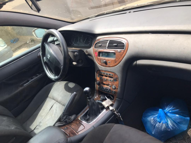 Peugeot 607, Voitures, Conakry