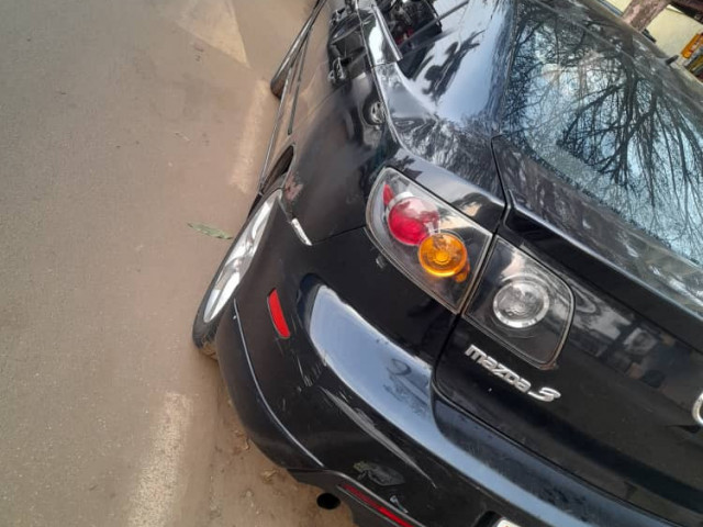 Mazda 3, Voitures, Conakry
