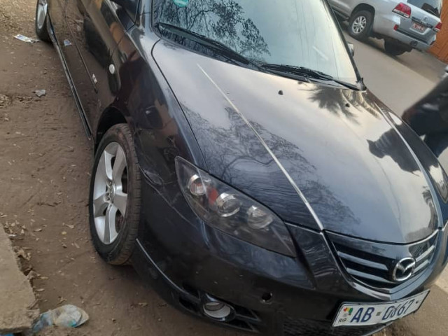 Mazda 3, Voitures, Conakry