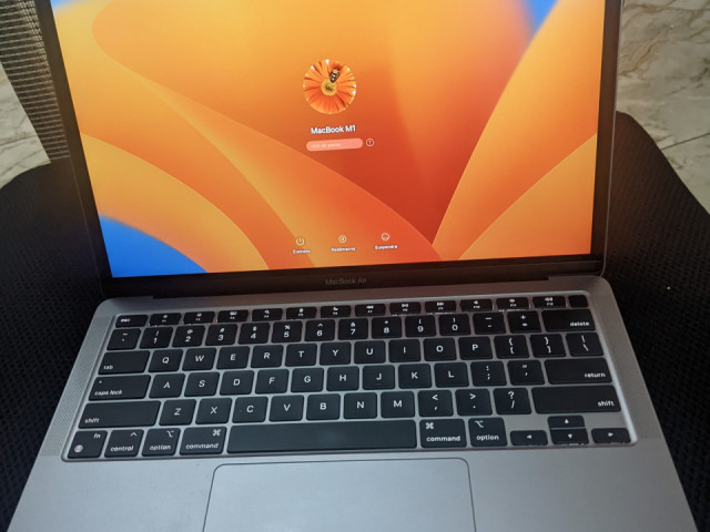 Apple MacBook Air, Ordinateurs - Moniteurs, Conakry