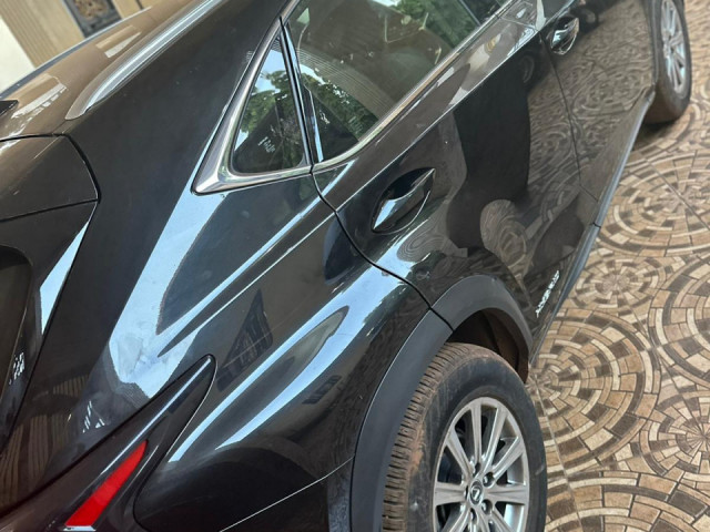 Lexus NX 300, Voitures, Conakry