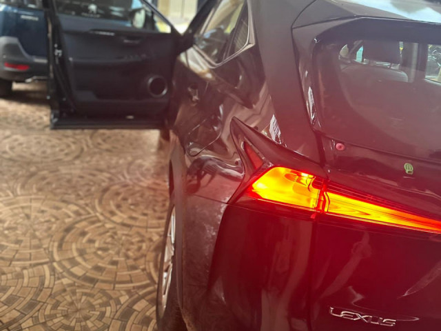 Lexus NX 300, Voitures, Conakry