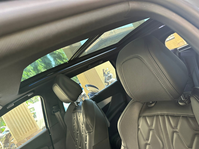 Peugeot 5008, Voitures, Conakry