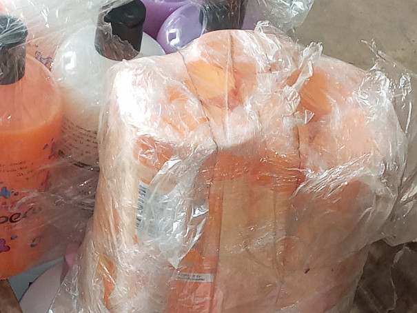 Champoing, Parfumerie - Cosmétique, Conakry