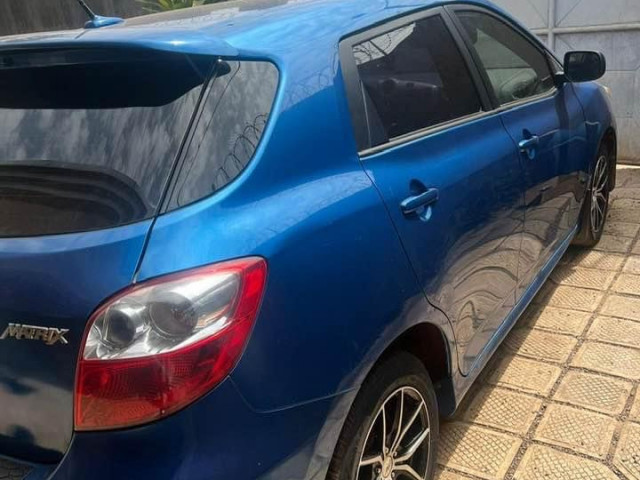 Toyota Matrix, Voitures, Conakry