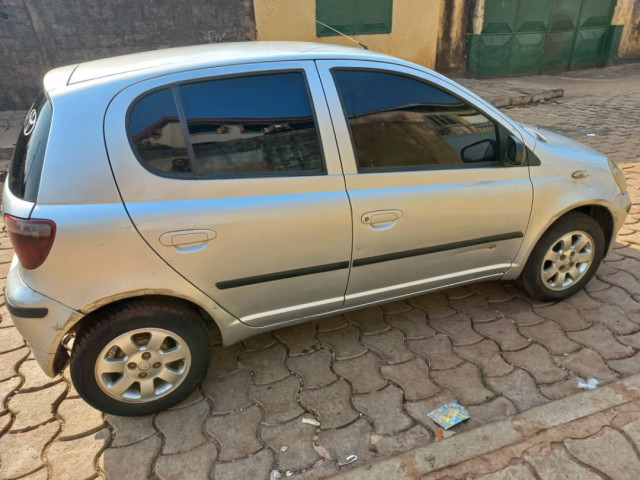 Toyota Yaris, Voitures, Conakry