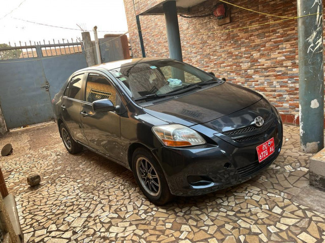 Toyota Yaris, Voitures, Conakry