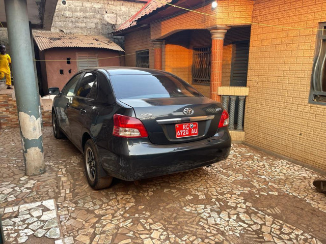 Toyota Yaris, Voitures, Conakry