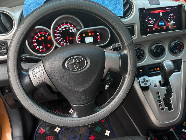 TOYOTA MATRIX Automatique, Voitures, Conakry