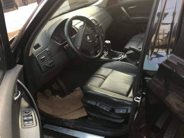 BMW X5, Voitures, Conakry