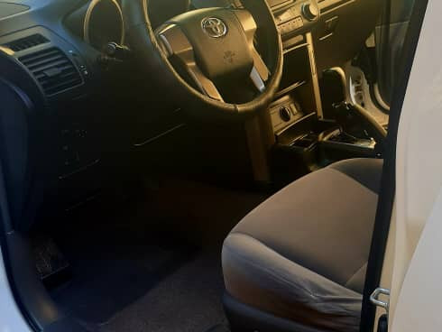 Toyota Land Cruiser Prado, Voitures, Conakry