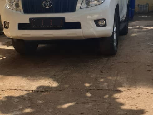 Toyota Land Cruiser Prado, Voitures, Conakry