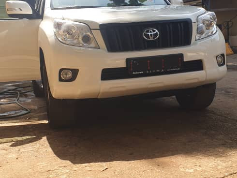Toyota Land Cruiser Prado, Voitures, Conakry