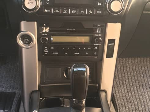 Toyota Land Cruiser Prado, Voitures, Conakry