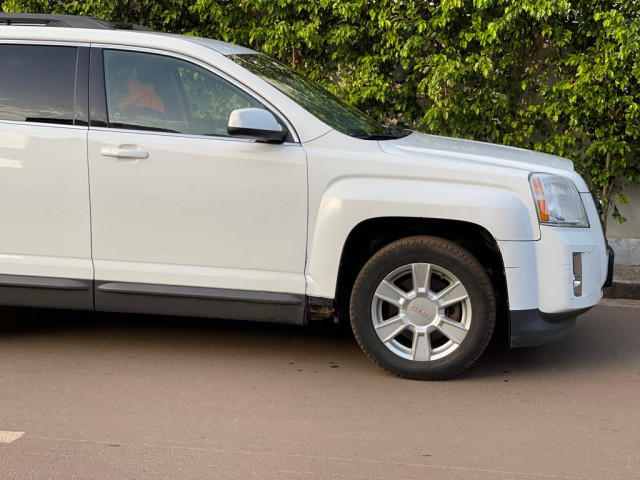 GMC Terrain, Voitures, Conakry