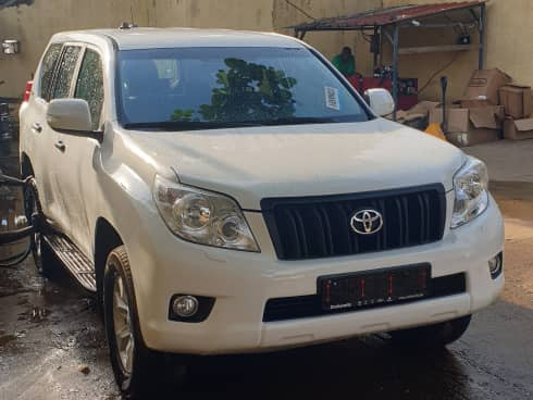 Toyota Land Cruiser Prado, Voitures, Conakry